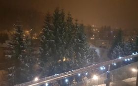 Tęczowe Wzgórze Apartament Oaza